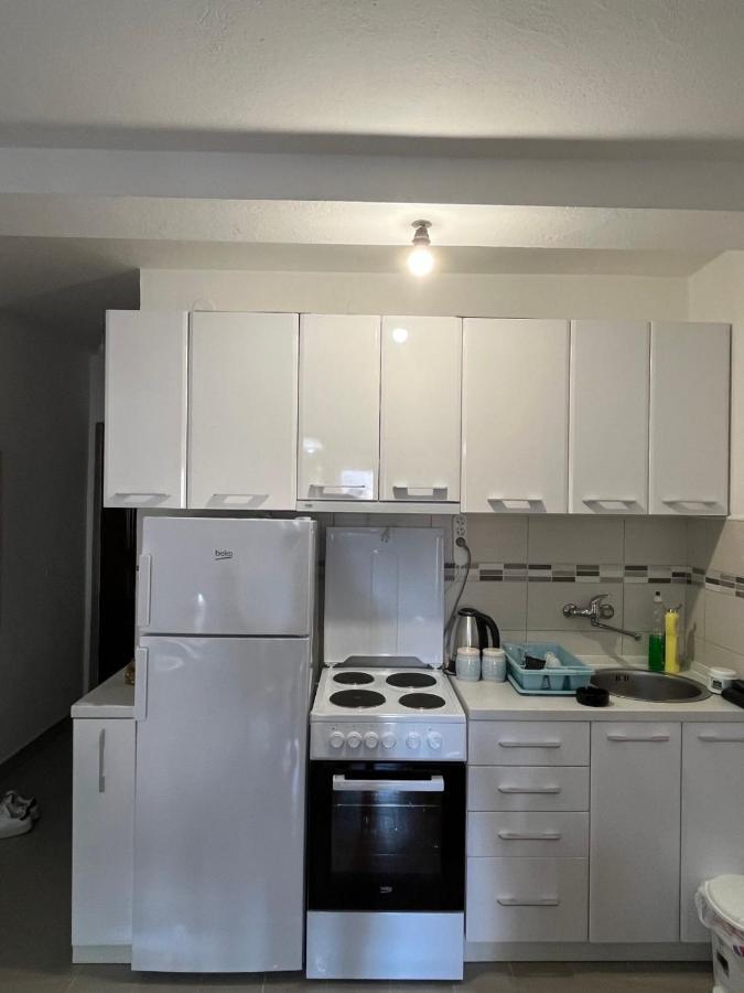 A&J Apartment Budva Buitenkant foto
