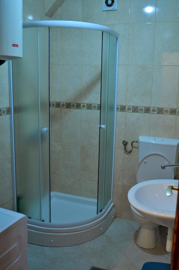 A&J Apartment Budva Buitenkant foto